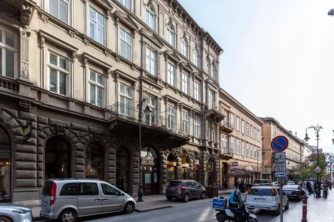 Exclusive Marilyn Apartment In The Heart Of Budapest