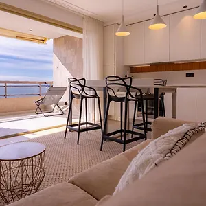 center-bay-luxueux-appartement-avec-vue-mer.fr-provencehotel.com/