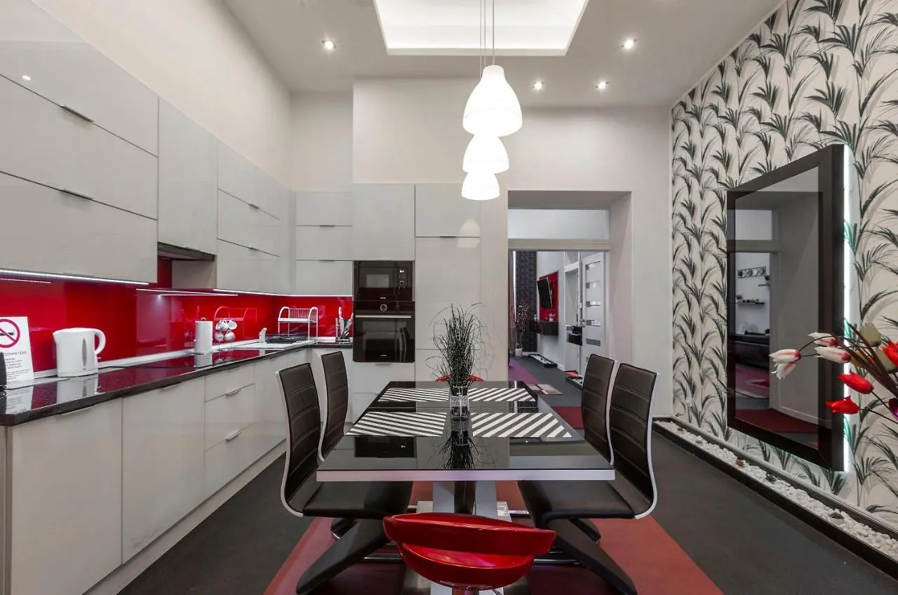 Exclusive Marilyn Apartment In The Heart Of Budapest