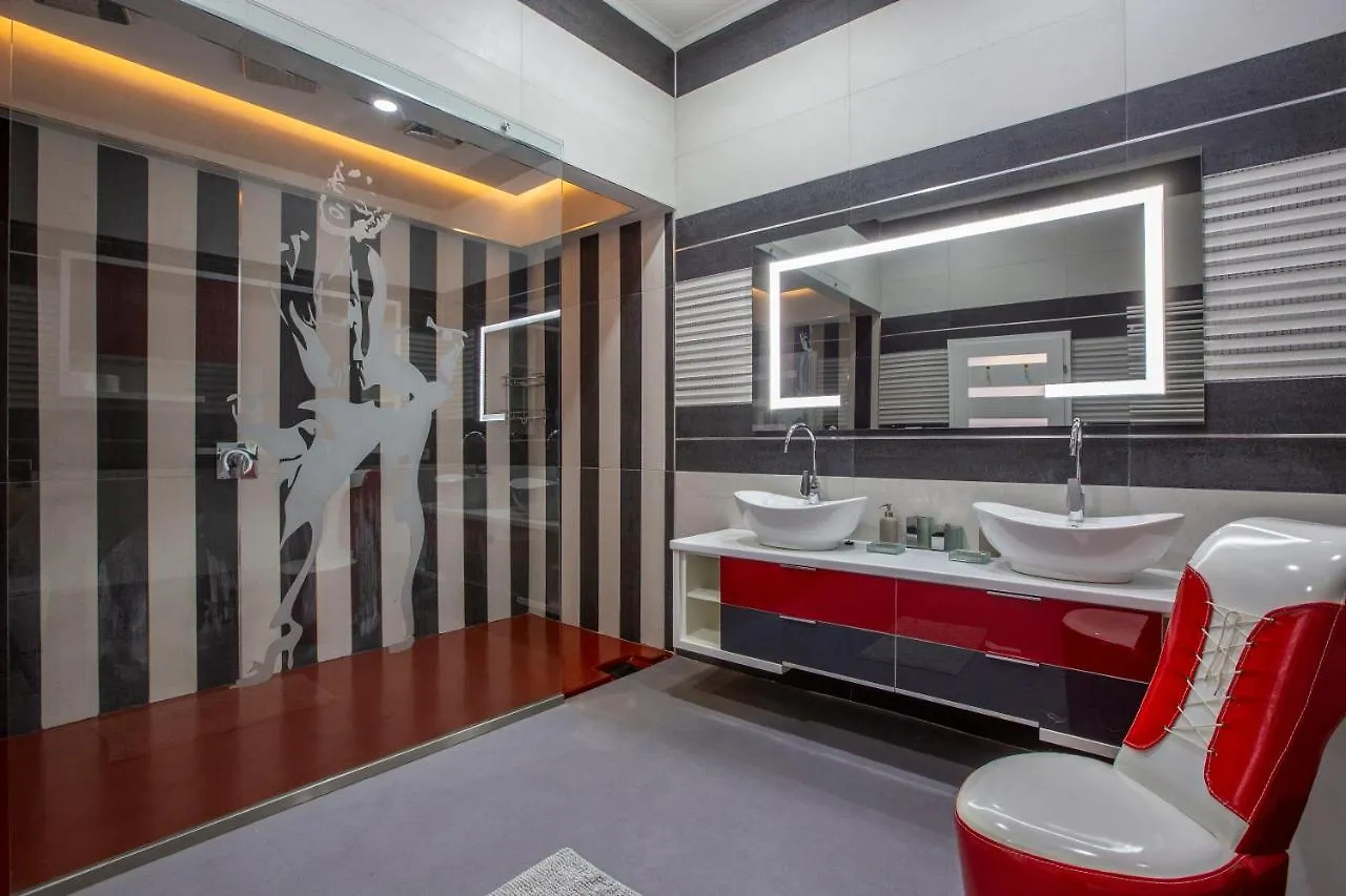 Exclusive Marilyn Apartment In The Heart Of Budapest